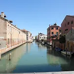 Cadeau Apartment