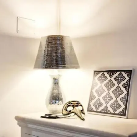 Cadeau Apartment *