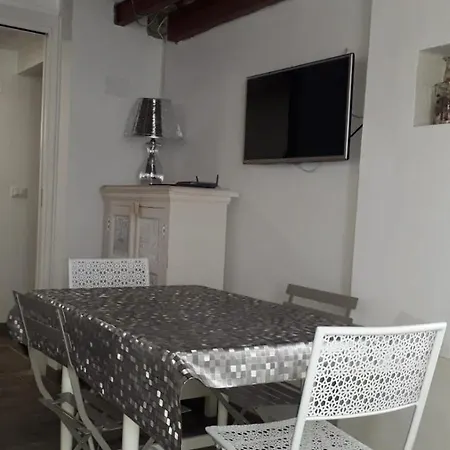 Apartment Cadeau